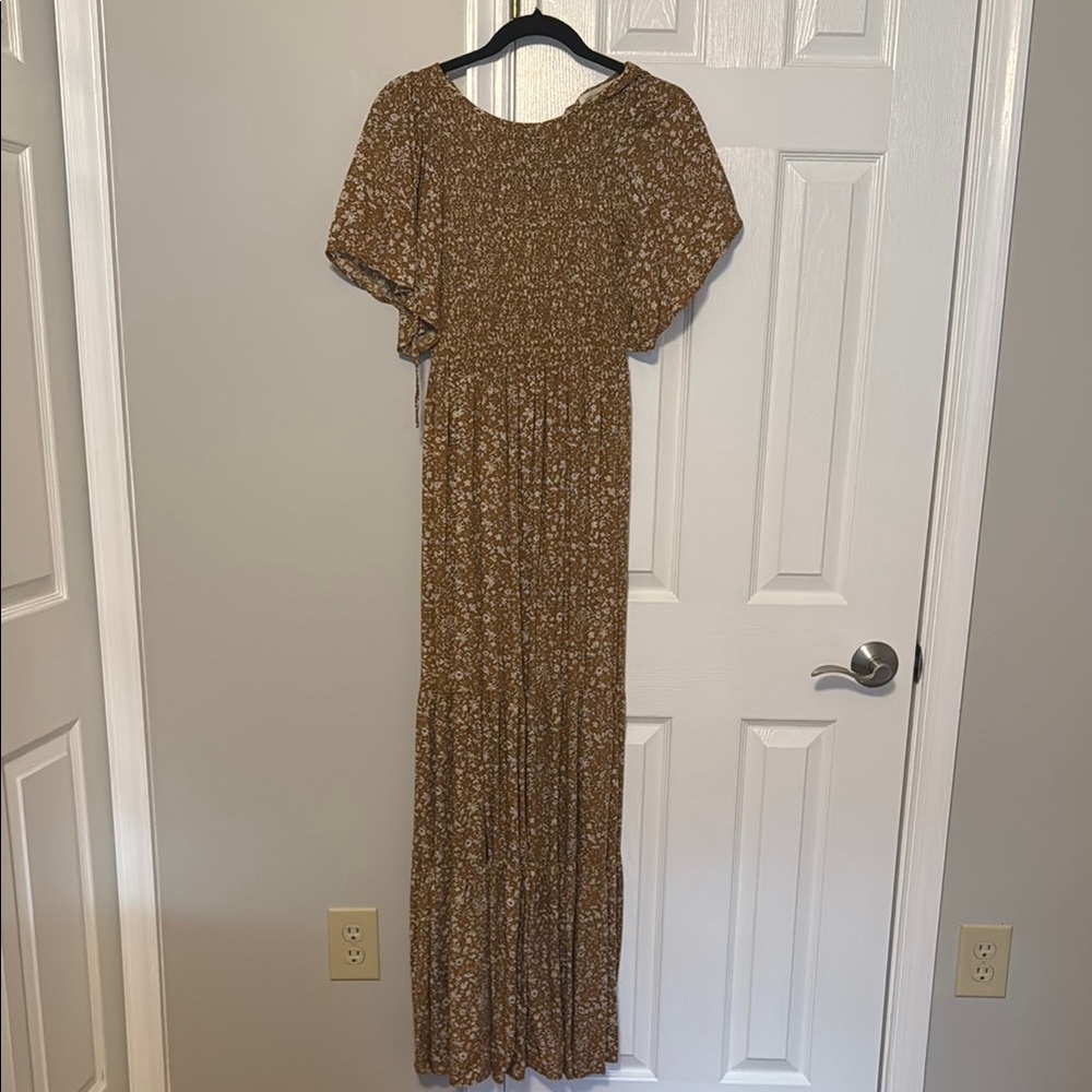 Elegant Brown Floral Maxi Dress